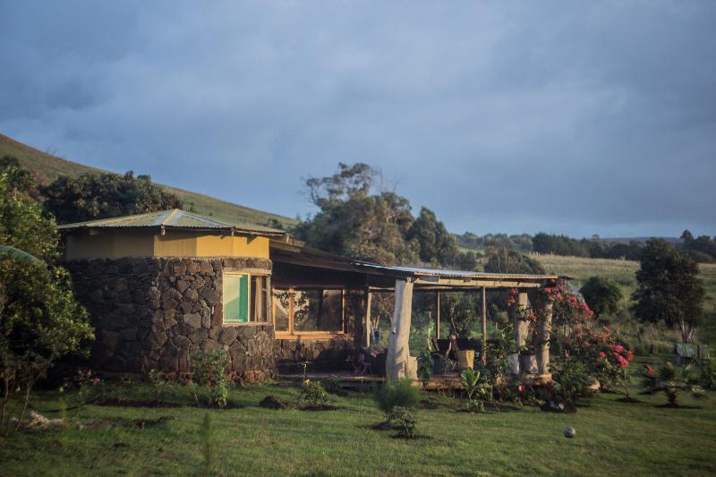 Hotel Casa Rapanui Hanga Roa Exterior foto